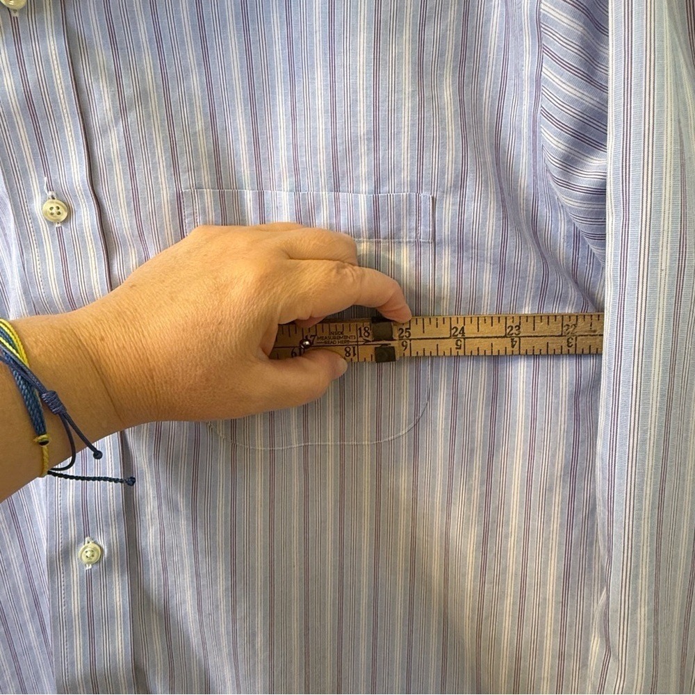 Brooks Brothers Blue and White Dress Shirt Classic Business Style - Picture 8 of 8